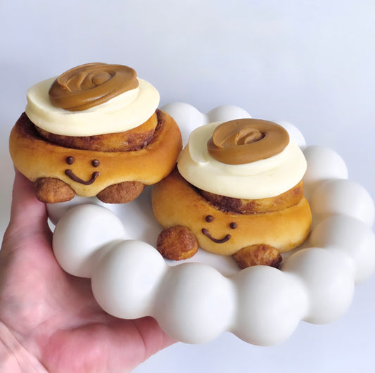 CinnaBiscoff Bun Smiley
