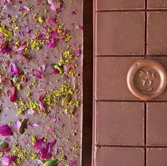 Pistachio Feuilletine Chocolate Bar (510g)