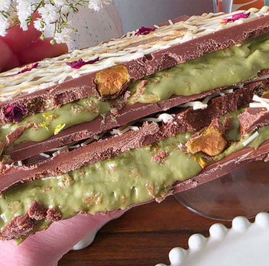 Pistachio Feuilletine Chocolate Bar (510g)