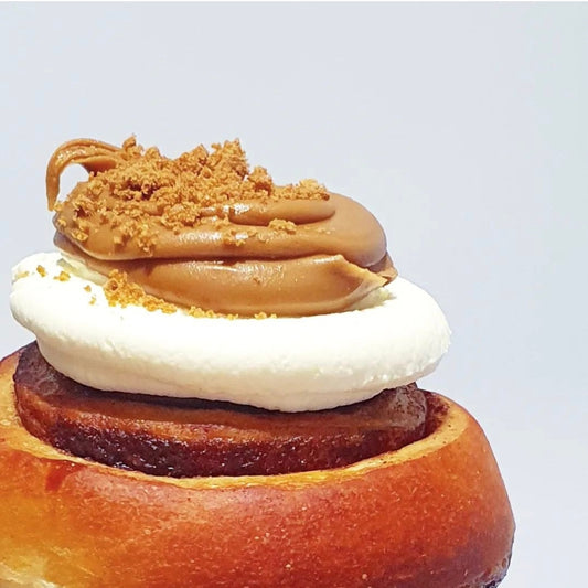 CinnaBiscoff Bun